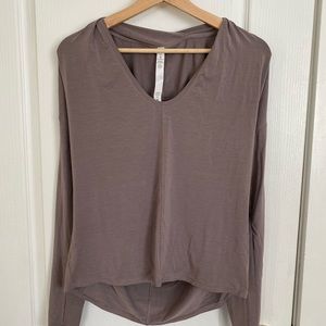 Lululemon Deep Stretch Long-sleeve Size 8, Lunar Rock
